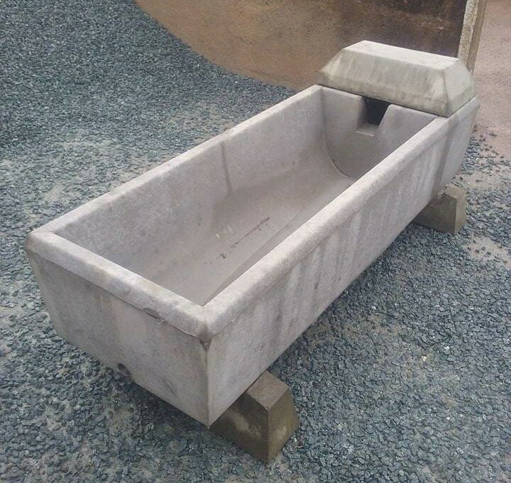 Concrete Water Trough 6'x2' Fixed 60 Gallon Kington